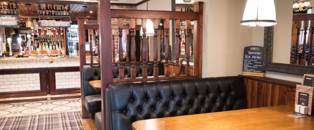 The Spread Eagle Hotel Manchester Bagian luar foto